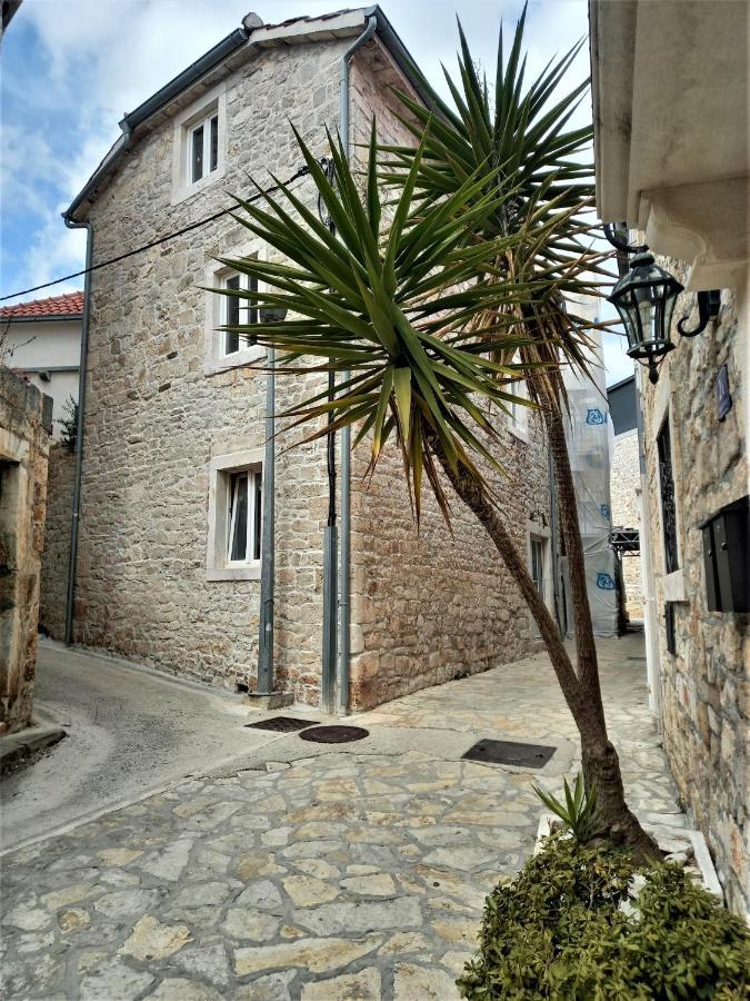 Apartment Megi In Supetar Historical Core Zewnętrze zdjęcie